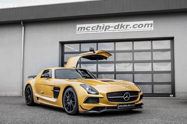 مرسدس بنز SLS AMG در اتاق عمل